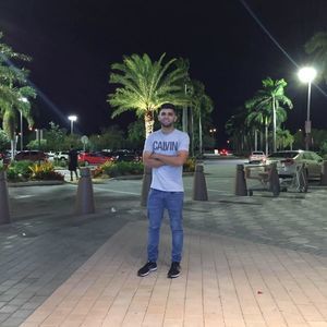 Meet your Posher, Alejandro